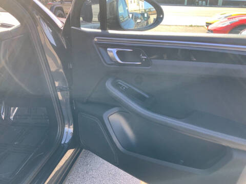 2019 Porsche Macan