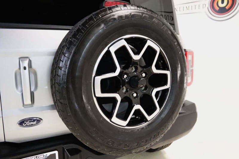 2023 Ford Bronco Outer Banks Advanced