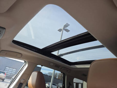 2024 Nissan Pathfinder Platinum