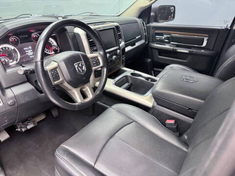 2017 RAM 1500 Laramie