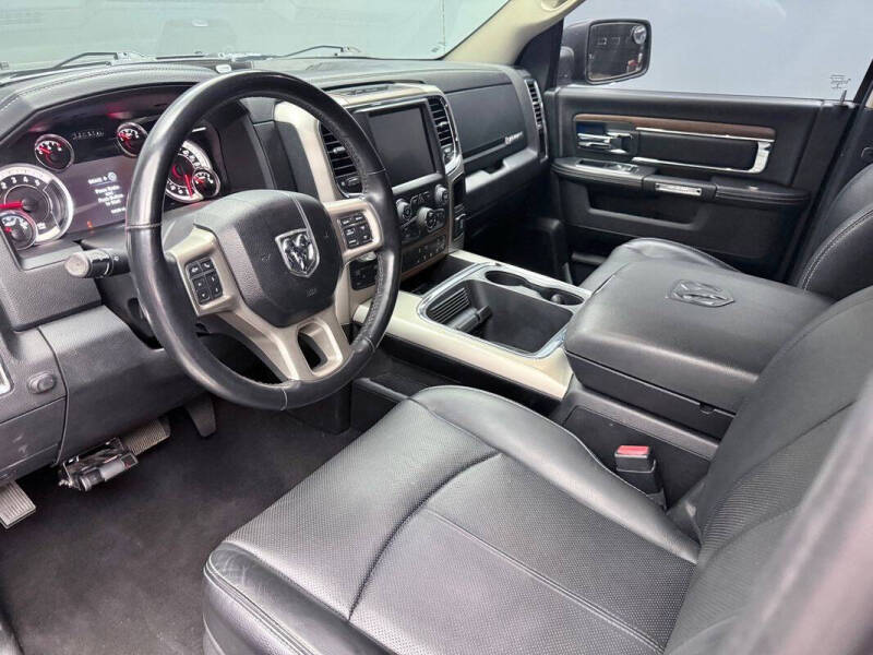 2017 RAM 1500 Laramie