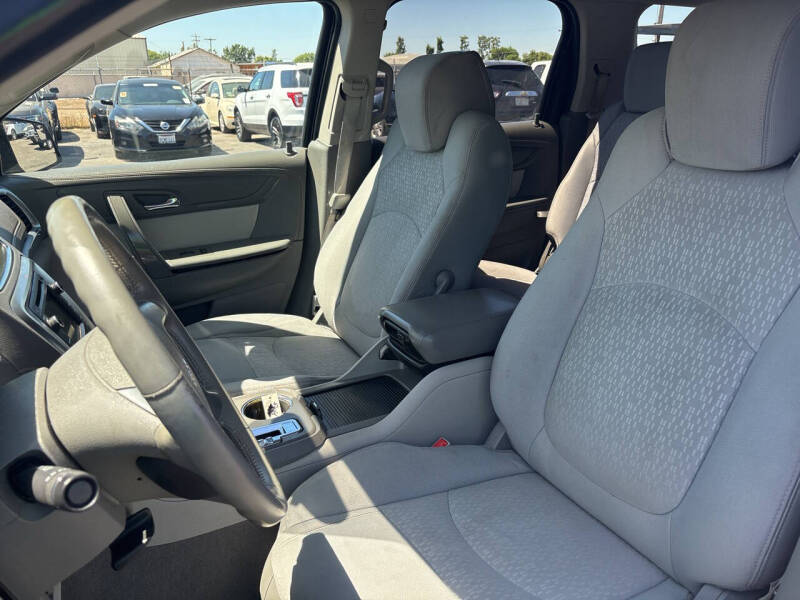 2014 GMC Acadia SLE-2