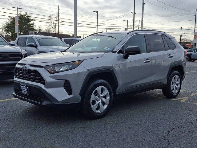 2019 Toyota RAV4 LE