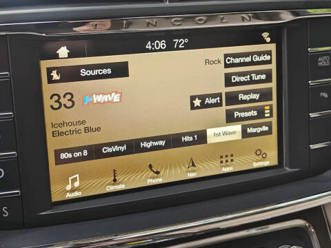 2018 Lincoln Continental Select