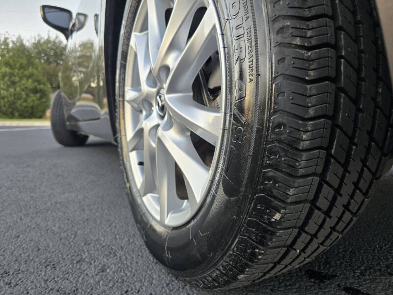 2016 Mazda MAZDA3 i Grand Touring