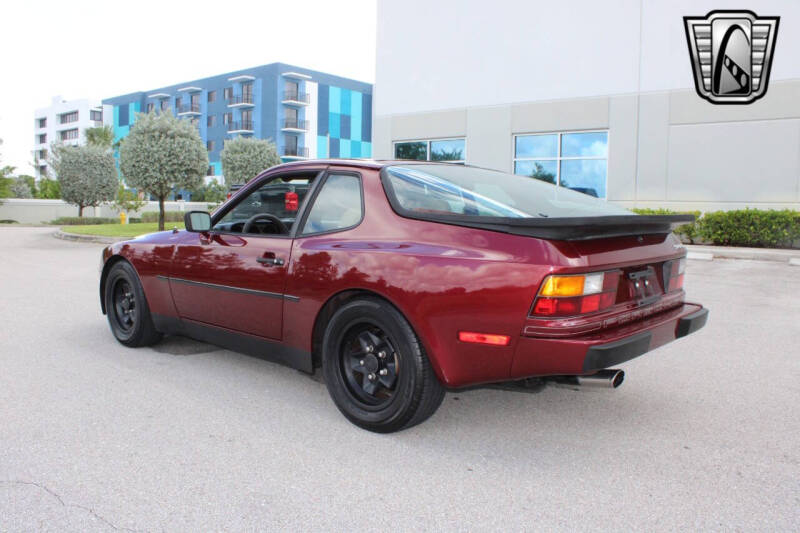 1984 Porsche 944