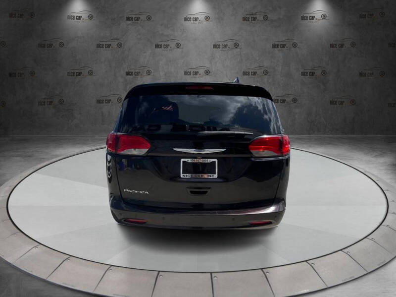 2019 Chrysler Pacifica LX