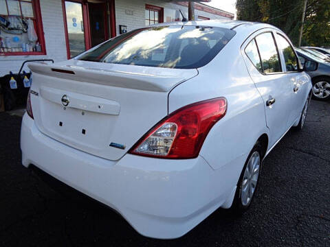 2016 Nissan Versa 1.6 S