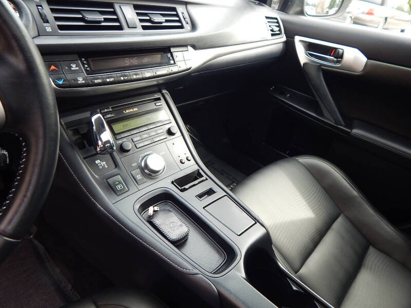 2012 Lexus CT 200h Premium
