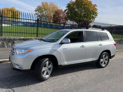 2011 Toyota Highlander for sale at Bob & Sons Automotive Inc in Manchester NH