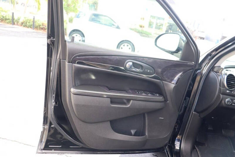 2016 Buick Enclave Leather