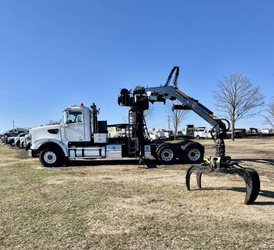 2017 Freightliner 122SD