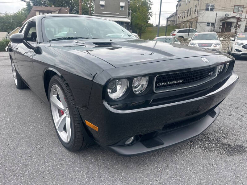 2009 Dodge Challenger SRT8