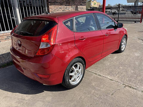 2013 Hyundai Accent GS