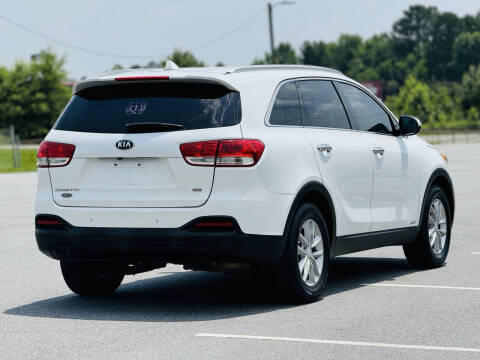 2016 Kia Sorento LX