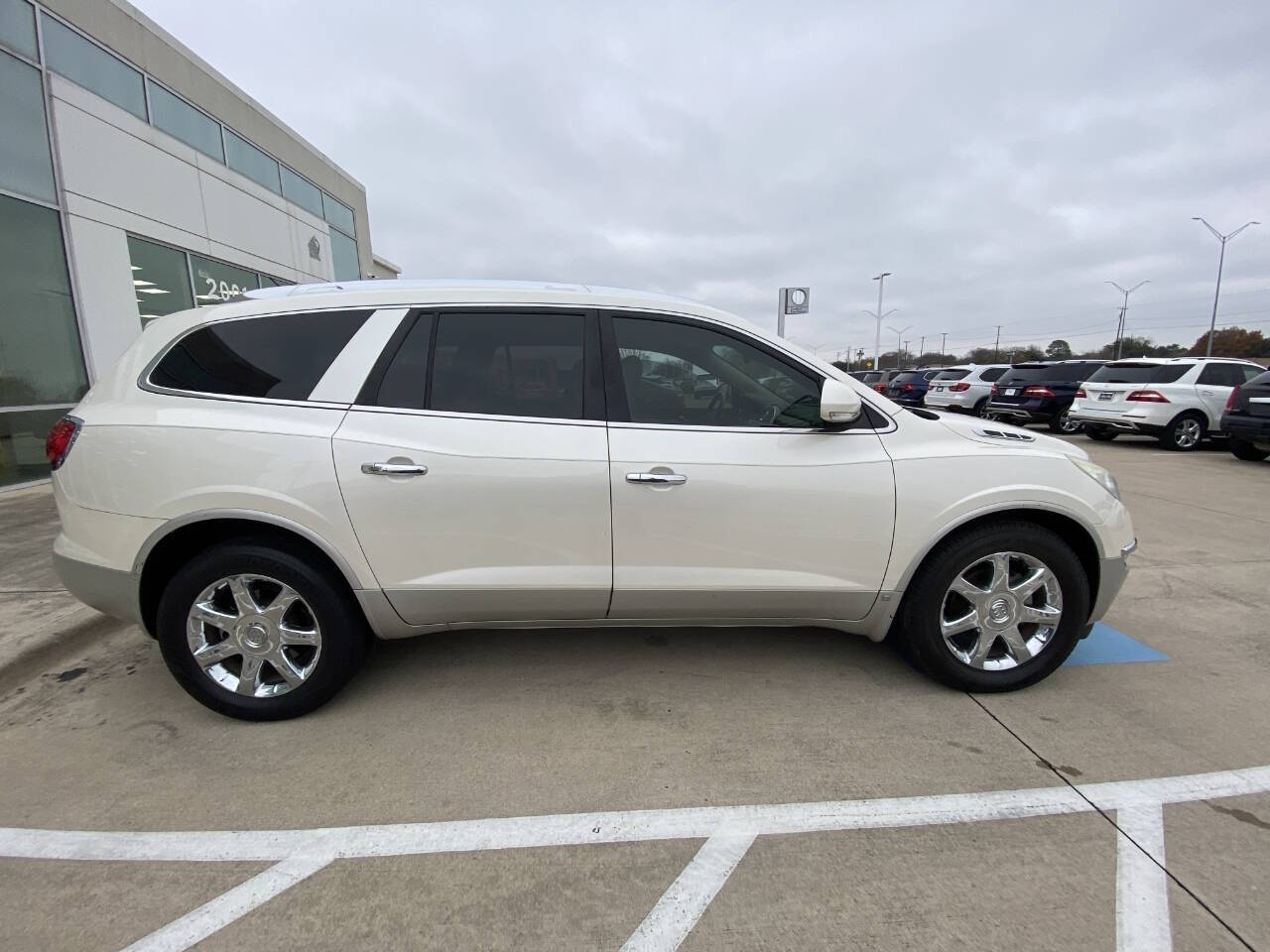 2010 Buick Enclave for sale at Auto Haus Imports in Irving, TX