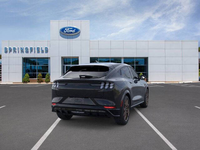 2025 Ford Mustang Mach-E GT