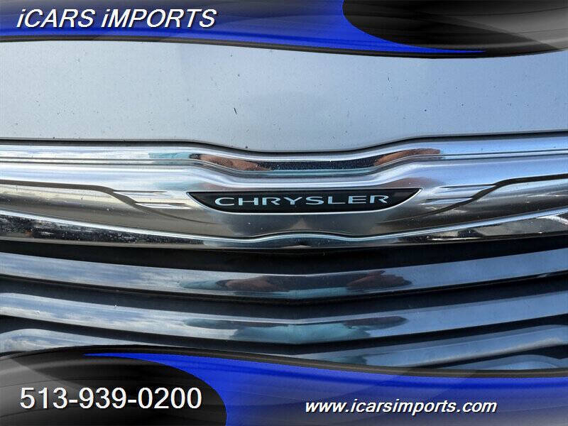 2013 Chrysler 300 Glacier Edition