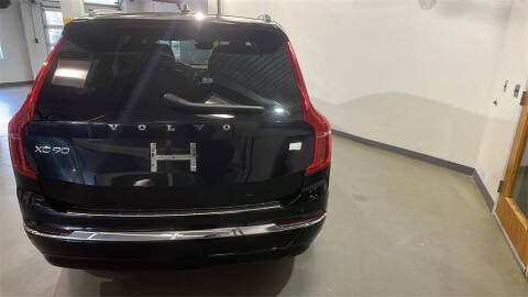 2024 Volvo XC90 Recharge T8 Plus Bright Theme 6P