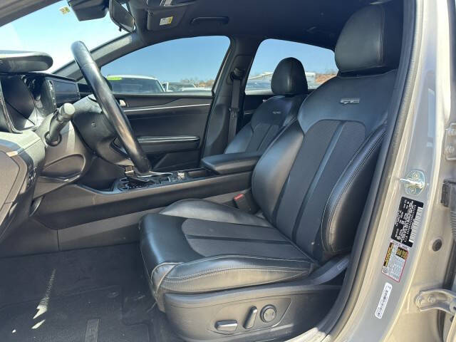 2022 Kia K5