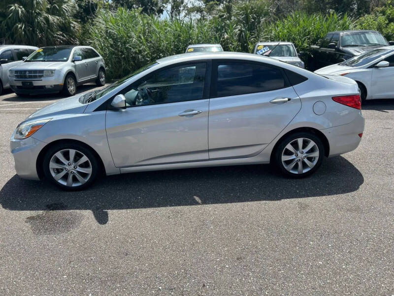 2014 Hyundai Accent GLS