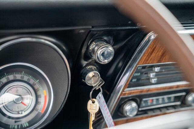 1968 Chevrolet Camaro 24