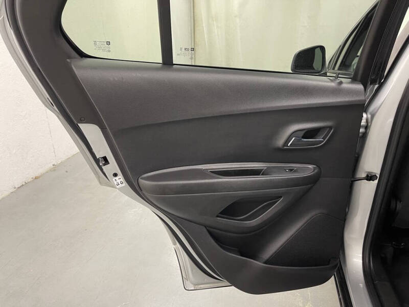 2021 Chevrolet Trax LS