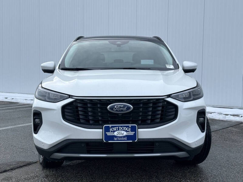 2026 Ford Escape Platinum