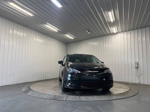 2020 Chrysler Voyager L