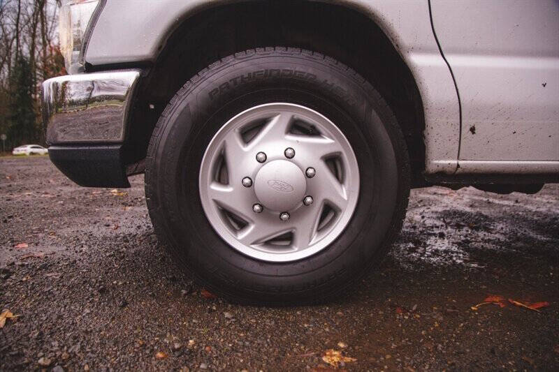 2014 Ford E-Series E-350 SD XLT