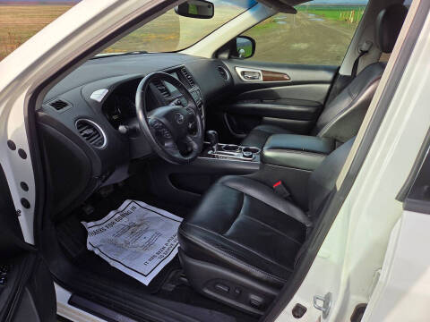 2013 Nissan Pathfinder SL