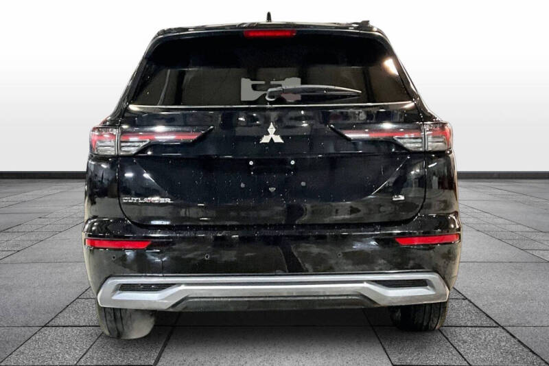 2025 Mitsubishi Outlander