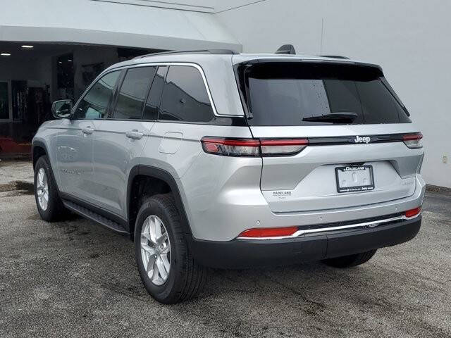 2024 Jeep Grand Cherokee Laredo X