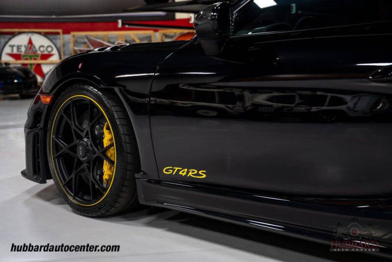 2023 Porsche 718 Cayman GT4 RS