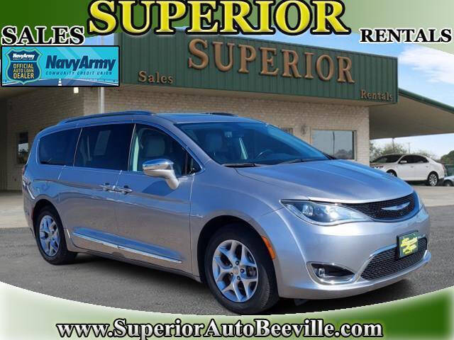 2020 Chrysler Pacifica Limited's photo