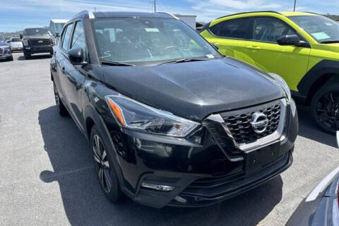 2020 Nissan Kicks SR