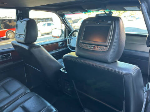 2013 Lincoln Navigator L