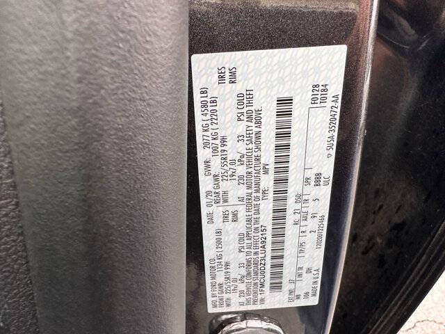 2020 Ford Escape Hybrid Titanium