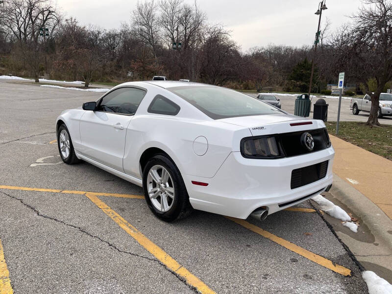 2014 Ford Mustang V6