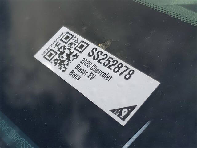 2025 Chevrolet Blazer EV LT