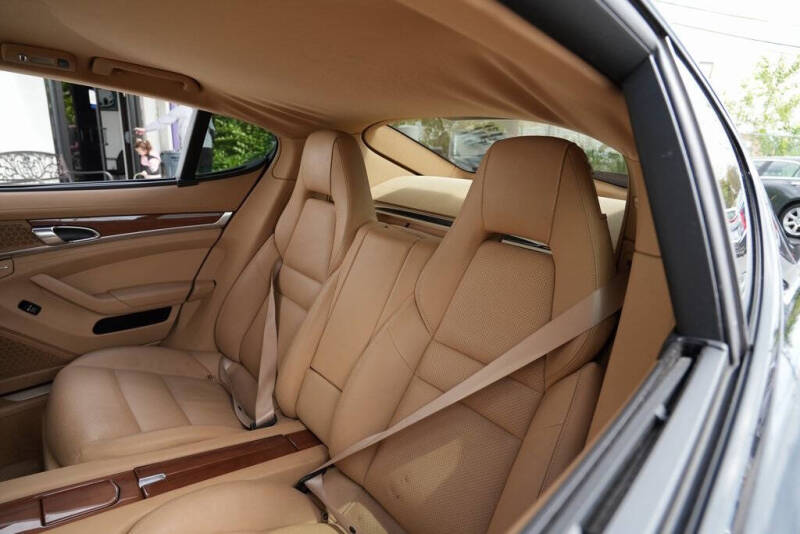 2013 Porsche Panamera