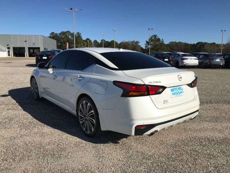 2024 Nissan Altima 2.5 SL