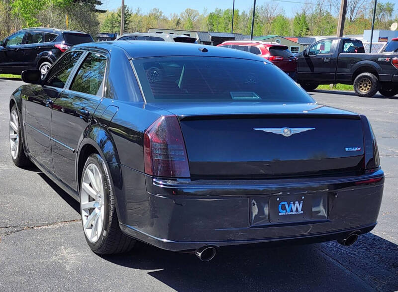 2006 Chrysler 300 SRT-8