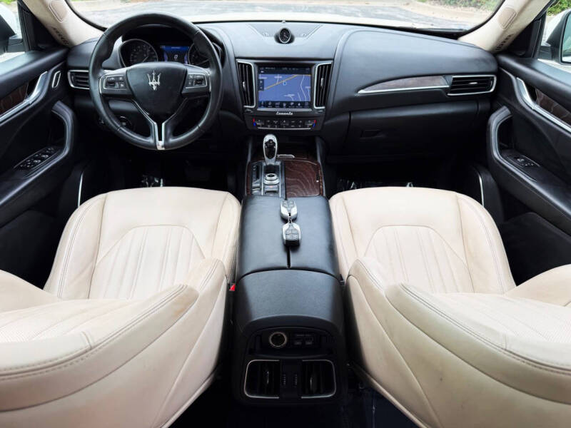 2017 Maserati Levante
