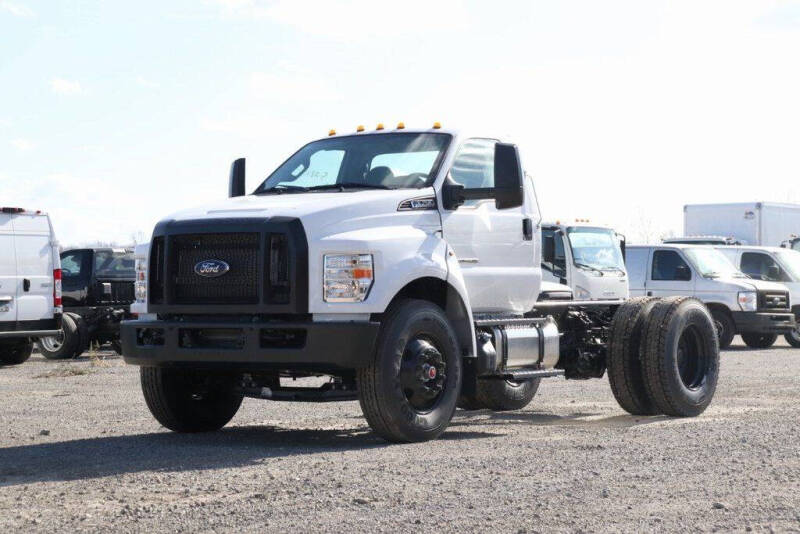 2025 Ford F-750 Super Duty