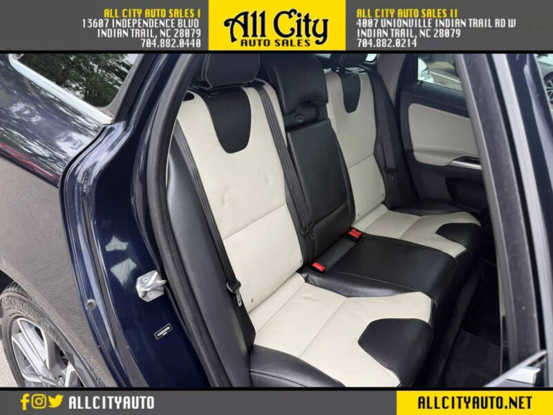 2017 Volvo XC60 T6 Dynamic