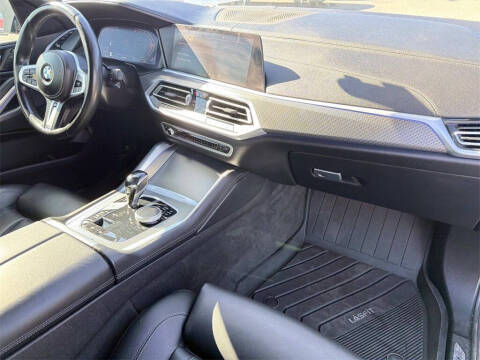 2021 BMW X6 xDrive40i