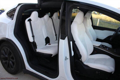 2023 Tesla Model X Standard Range