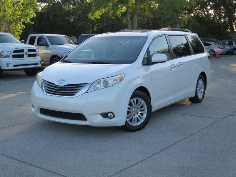2015 Toyota Sienna