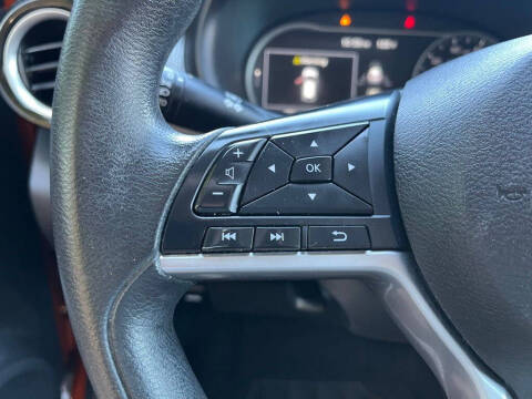 2018 Nissan Kicks SV